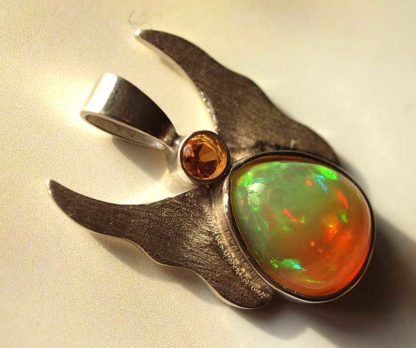 Opal-Citrin-Engel